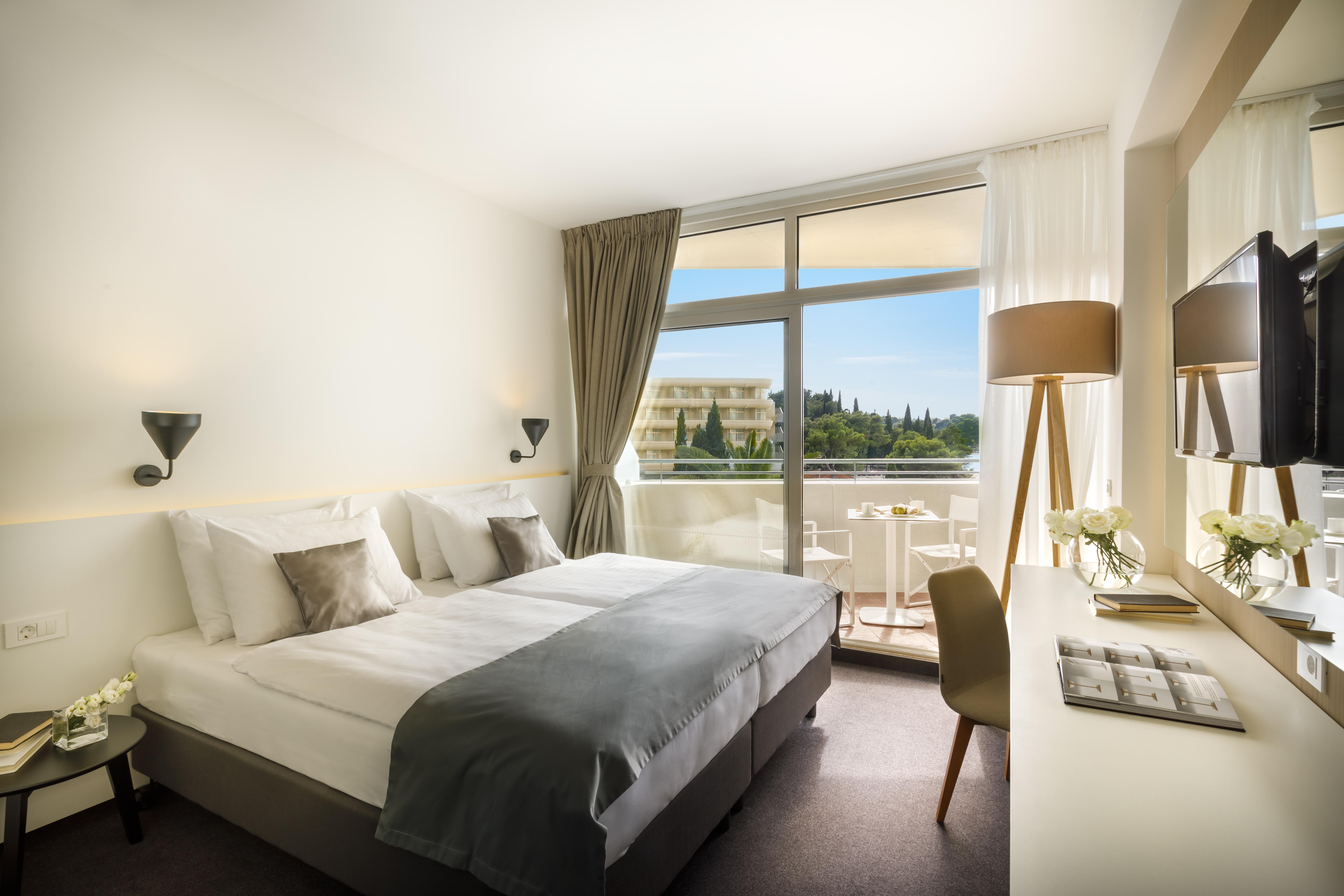 Remisens Albatros Hotel 4*