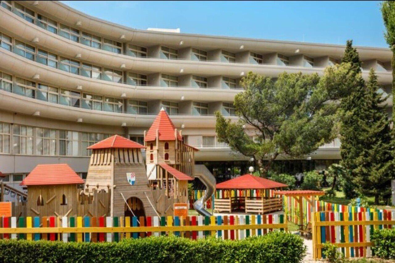 Remisens Albatros Hotel